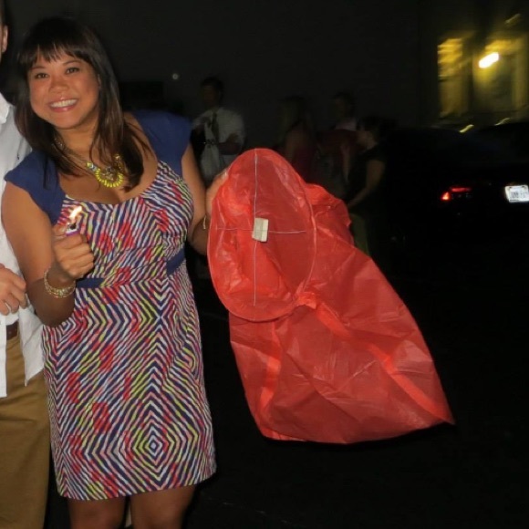 Fun BCBG dress - Picture 2 of 8